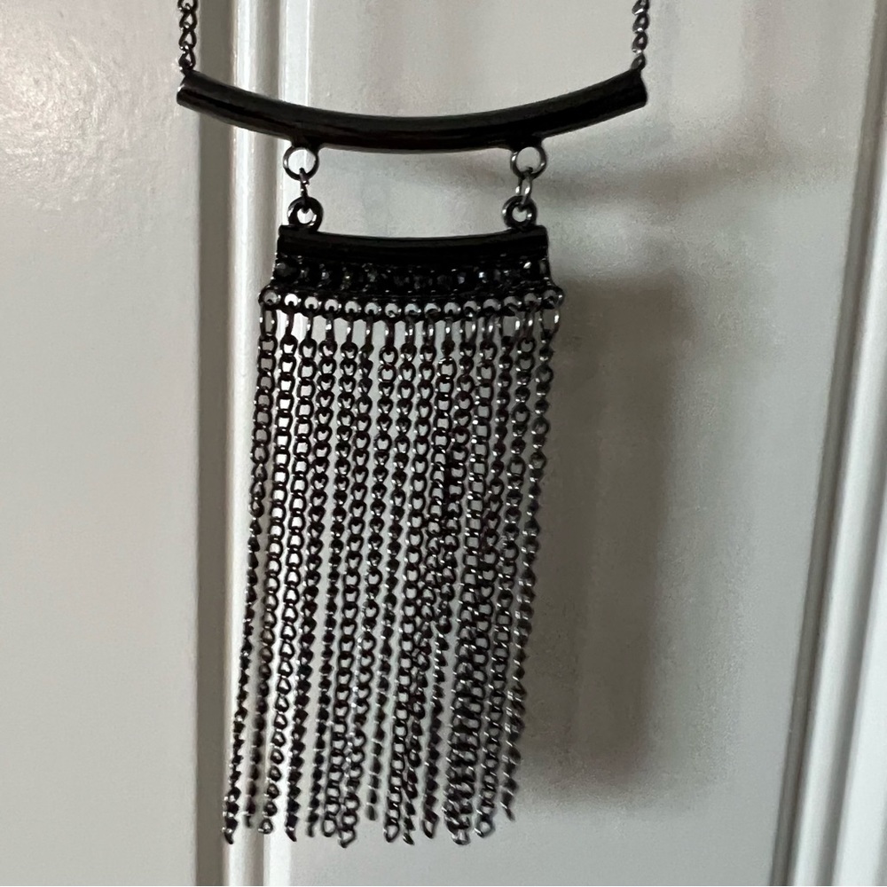 Paparazzi Gray Necklace and Earrings Set - Picture 4 of 7